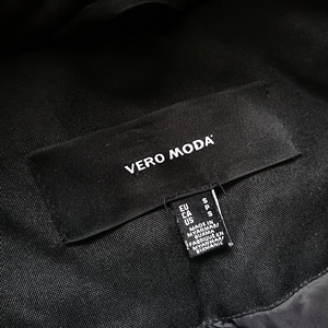 Parka (1 foto / 2)