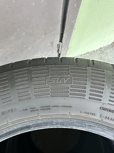 235/60/r18 XL Continental EcoContact5 (5 foto / 5)