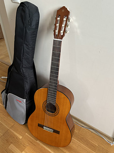 Yamaha kitarr C40 + komplekt (4 foto / 5)