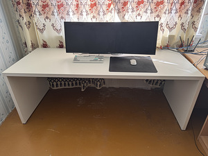 Computer Desk Компьютерный Стол 2m (1 фото из 2)