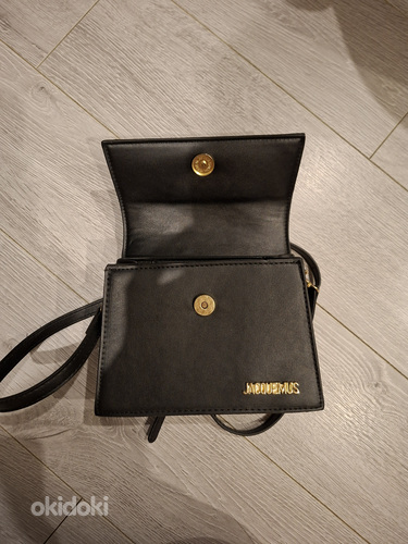JACQUEMUS.