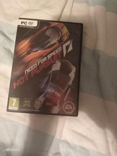 Need fo speed: Hot pursuit (фото #1)