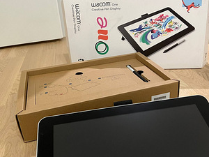 Графический планшет Wacom One 13 Pen Display (3 фото из 6)