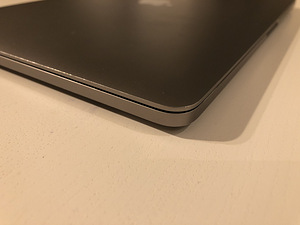 MacBook Pro 13-inch, 2016, Four Thunderbolt 3 ports (3 foto / 9)