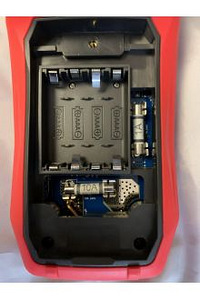 Müün professionaalse multimeetri UNI-T UT61E+ (5 foto / 9)