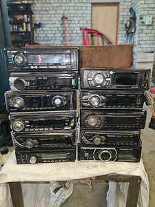 Müün 45 auto magnetoola hulgi. (3 foto / 8)