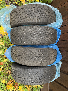 225 65 r17 Continental IceContact 2 talverehvid (1 foto / 3)