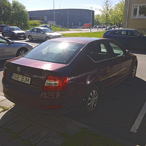 Skoda Octavia (3 foto / 7)