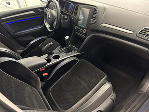 Renault Megane 2018 1.6 + LPG Gaas Grand Tour Intens (8 foto / 10)