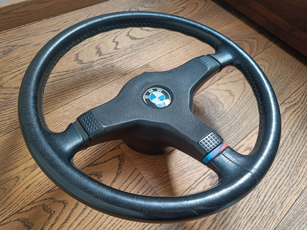 Руль BMW M-Tech 1