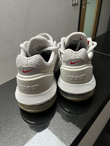 Nike tossud (2 foto / 3)