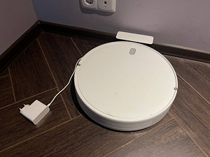 Робот-пылесос Xiaomi Mop Essential (2 фото из 3)