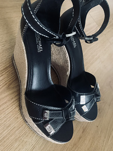 MICHAEL KORS Kingad. Size 38 (3 foto / 4)