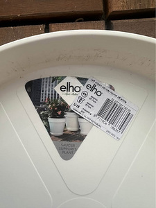 Lillepott Elho Loft Ø 42 cm, valge koos alustaldrikuga (3 foto / 3)