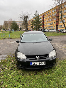 VW Golf V (1 фото из 4)