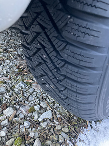 Mercedes-Benz A-Class W169 2004-2012a valuveljed rehvidega (5 foto / 6)