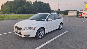 Volvo v50 2.0, 100kw (4 foto / 13)