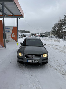 Volkswagen passat (1 foto / 8)