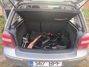 Volkswagen Golf (8 foto / 10)