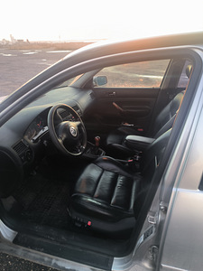 Volkswagen Jetta/Bora (5 foto / 8)
