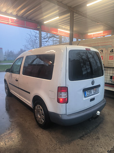 Volkswagen Caddy (3 foto / 7)