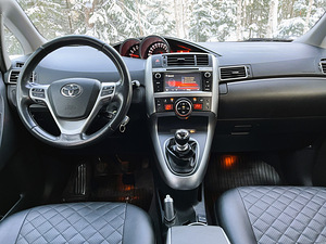 Toyota Verso 1.6 82kV 2015 (4 foto / 15)