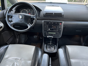 SEAT Alhambra 1.9 85kv. (10 foto / 15)