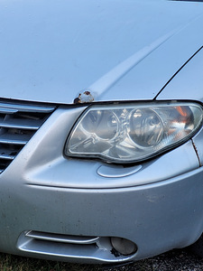 Chrysler Grand Voyager (8 foto / 10)
