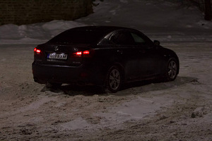 Lexus is250 luxury AT 2006 (6 foto / 10)