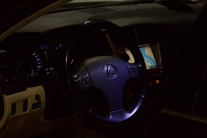 Lexus is250 luxury AT 2006 (7 foto / 10)