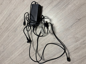 Консоль xbox 360 s (5 фото из 5)