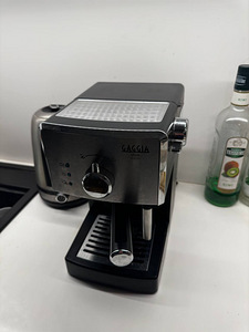 Kohvimasin Gaggia Viva Deluxe (1 foto / 1)
