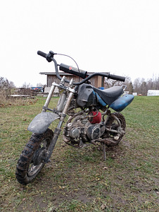 Krossikas 70cc 4t (4 foto / 4)