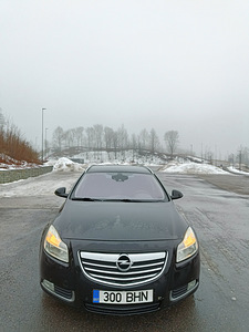 Opel insignia (1 foto / 8)