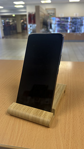 Samsung Galaxy S22 5G 8/128GB Black heas seissukorras (2 foto / 2)