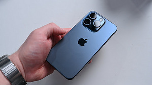 iPhone 15 Pro 256Gb Blue väga heas seisukorras (2 foto / 2)
