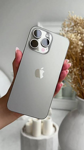 Apple iPhone 15 Pro Natural Titanium 256GB heas korras. (2 foto / 2)