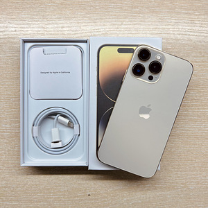Apple iPhone 14 Pro 256GB Gold v heas seissukorras (1 foto / 1)