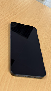 iPhone 12 64Gb Black Heas korras (2 foto / 2)