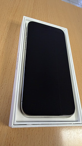 iPhone 15 Pro Max 256Gb Natural Tittanium v heas korras (4 foto / 4)