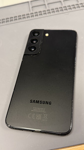 Samsung Galaxy S22 8/256Gb Black heas korras (1 foto / 4)