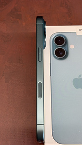 Apple iPhone 16 128Gb Teal ( Roheline) Uueväärne (8 foto / 8)