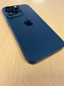 iPhone 15 Pro 256Gb Blue (6 foto / 7)