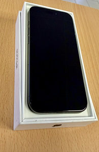 iPhone 15 Pro 128Gb Titanium Black в очень хорошем состоянии (1 фото из 2)