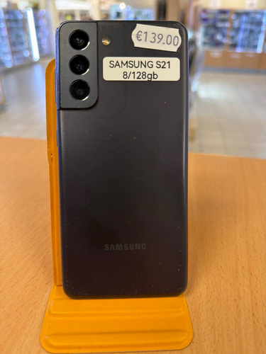 Samsung Galaxy S21 128GB серый, в хорошем состоянии