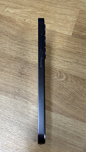 Samsung Galaxy S24 8/128Gb Grey v heas korras (5 foto / 5)