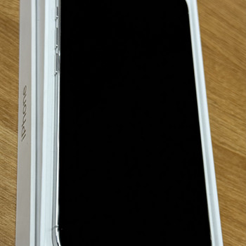 Apple iPhone Air 256Gb Cloud White как новый