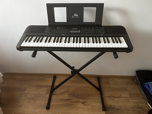 Yamaha PSR-E273 (1 foto / 6)