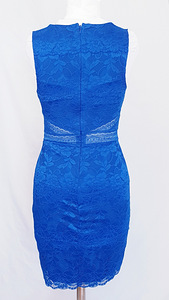 Платье Guess (3 фото из 4)
