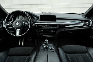 Autorent - BMW X5 M-Pakett Xdrive (5 foto / 5)